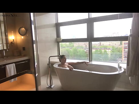 ❤️ Valtava babe runkkaa intohimoisesti pilluaan kylpyhuoneessa ❤❌ Pornovideo at fi.klassikaprint.ru ❤